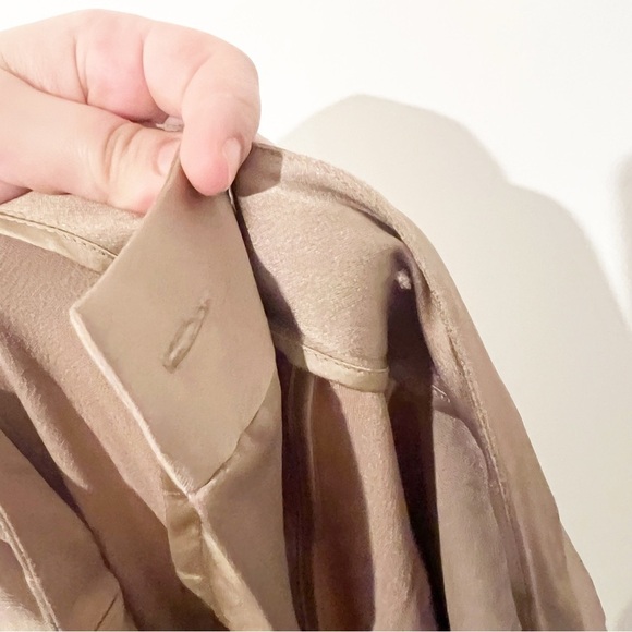 NWT Jonathan Simkhai Carolina Utility Cargo Revolve Satin Pants in Nutmeg 14 - Picture 4 of 10